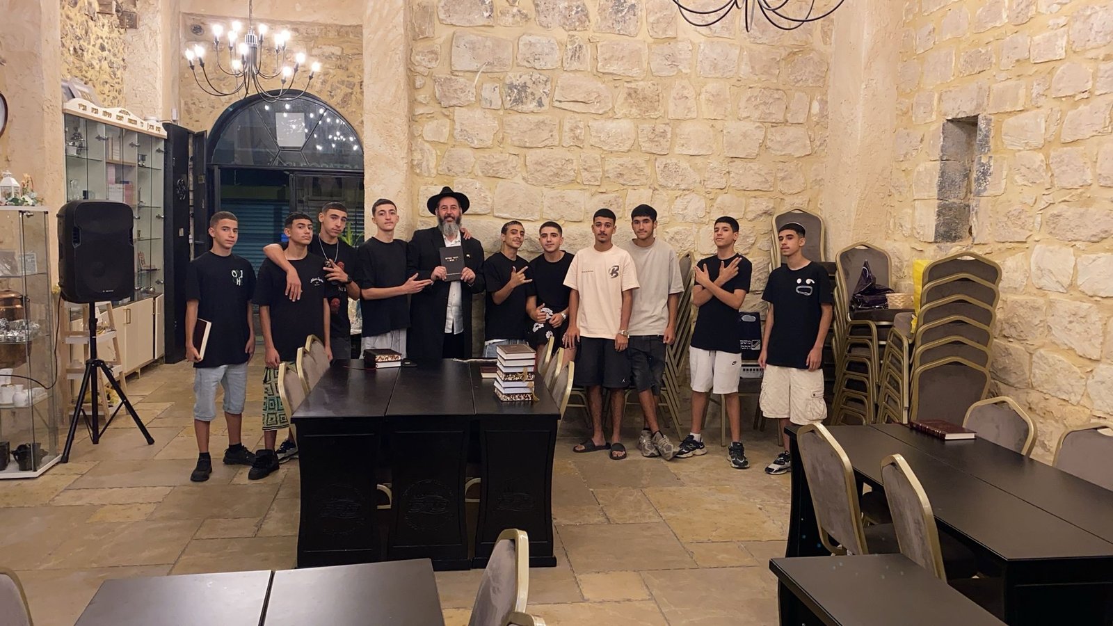 מראה מפעילות בית חב״ד העיר העתיקה 20