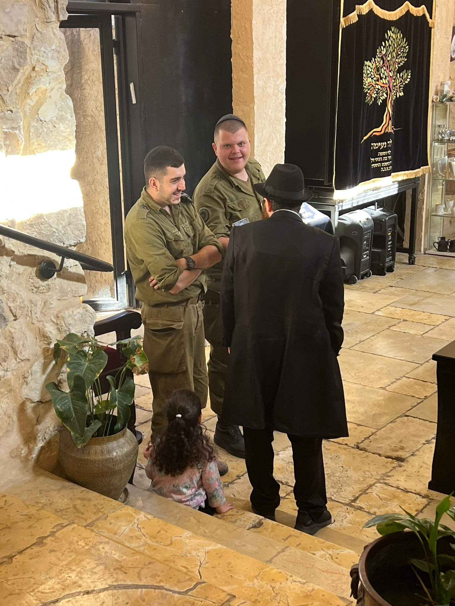 תמונת קמפיין 19